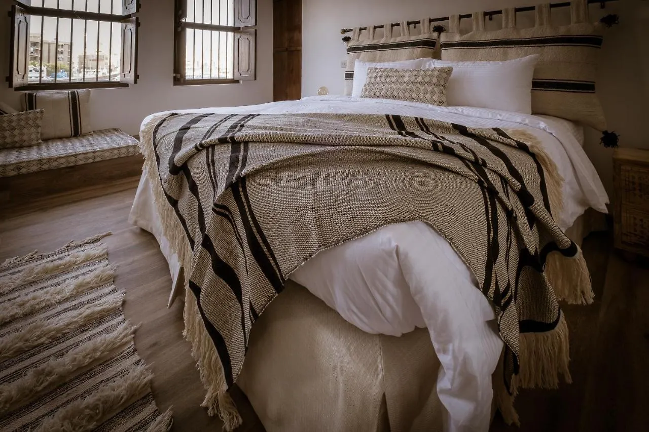 Mazmi Casa Bed & Breakfast Dubai